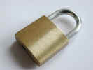 padlock.jpg (400048 bytes)